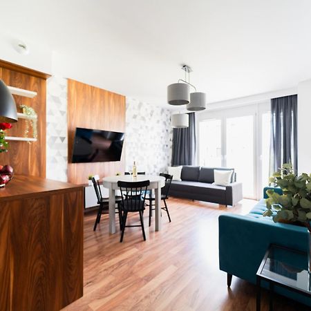ורוצלב Big Apart - Atal Towers - 3 Rooms - Private Parking Place מראה חיצוני תמונה