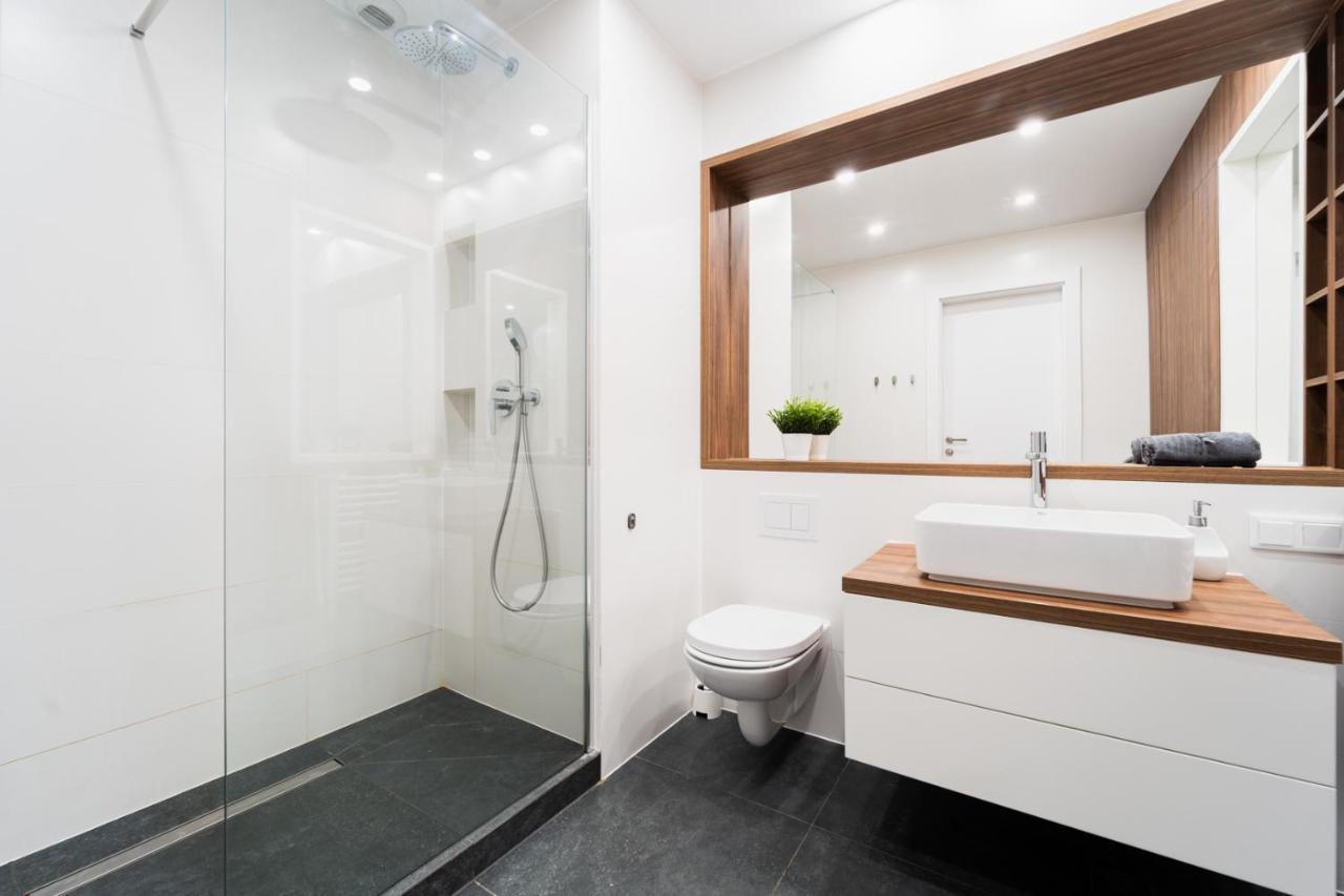 ורוצלב Big Apart - Atal Towers - 3 Rooms - Private Parking Place מראה חיצוני תמונה