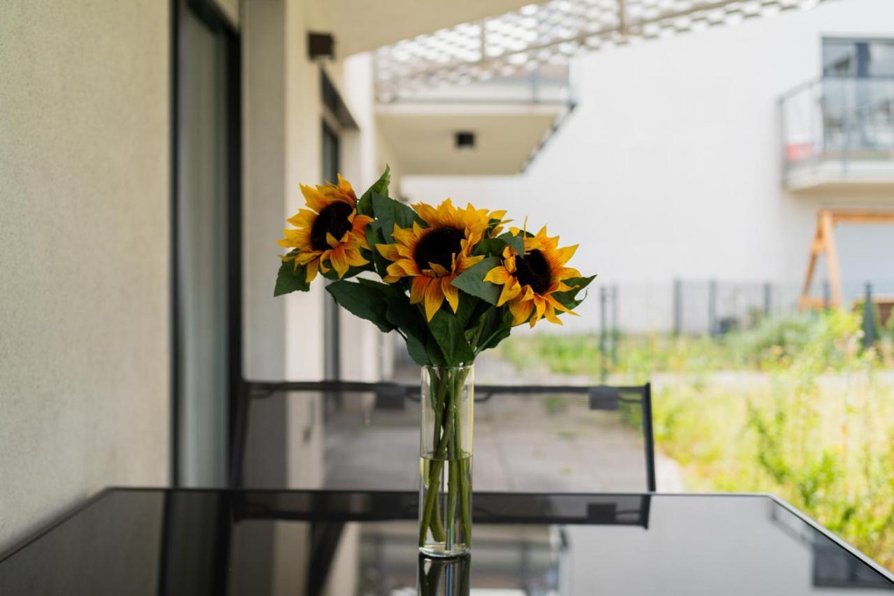 ורוצלב Big Apart - Atal Towers - 3 Rooms - Private Parking Place מראה חיצוני תמונה